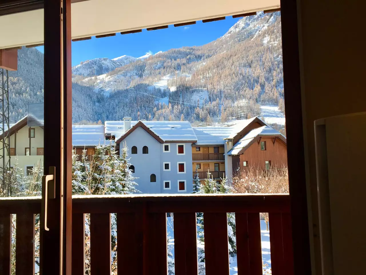 Appartement chaleureux  Proche des pistes  Parking couvert & casier  skis